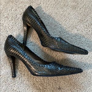 Nine West high heel pointy shoe